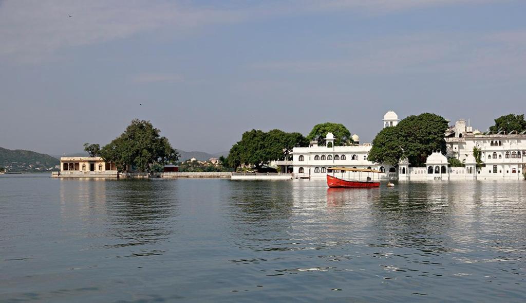 Amet Haveli - A Heritage Hotel Udaipur Kültér fotó
