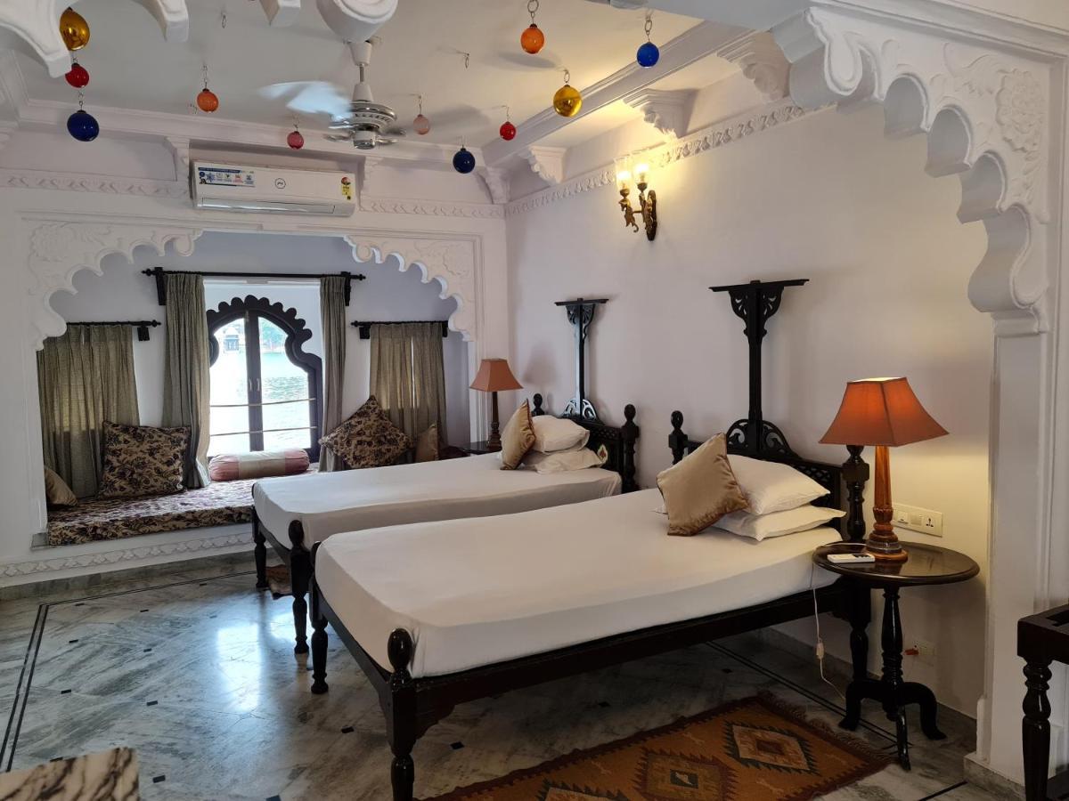 Amet Haveli - A Heritage Hotel Udaipur Kültér fotó