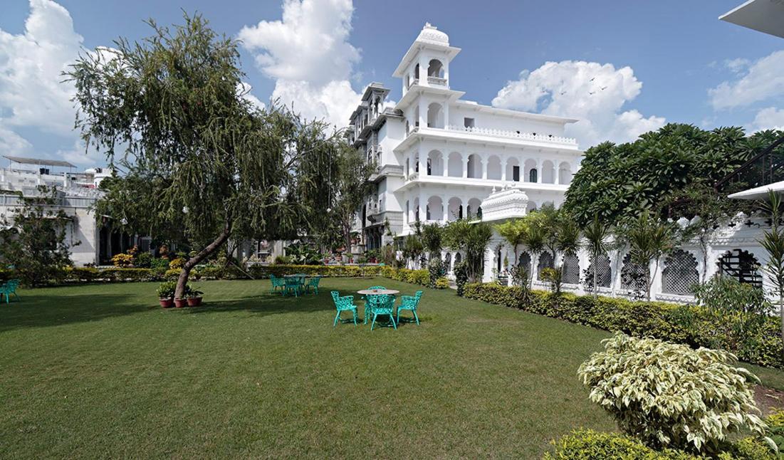 Amet Haveli - A Heritage Hotel Udaipur Kültér fotó
