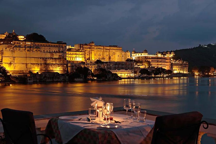 Amet Haveli - A Heritage Hotel Udaipur Kültér fotó